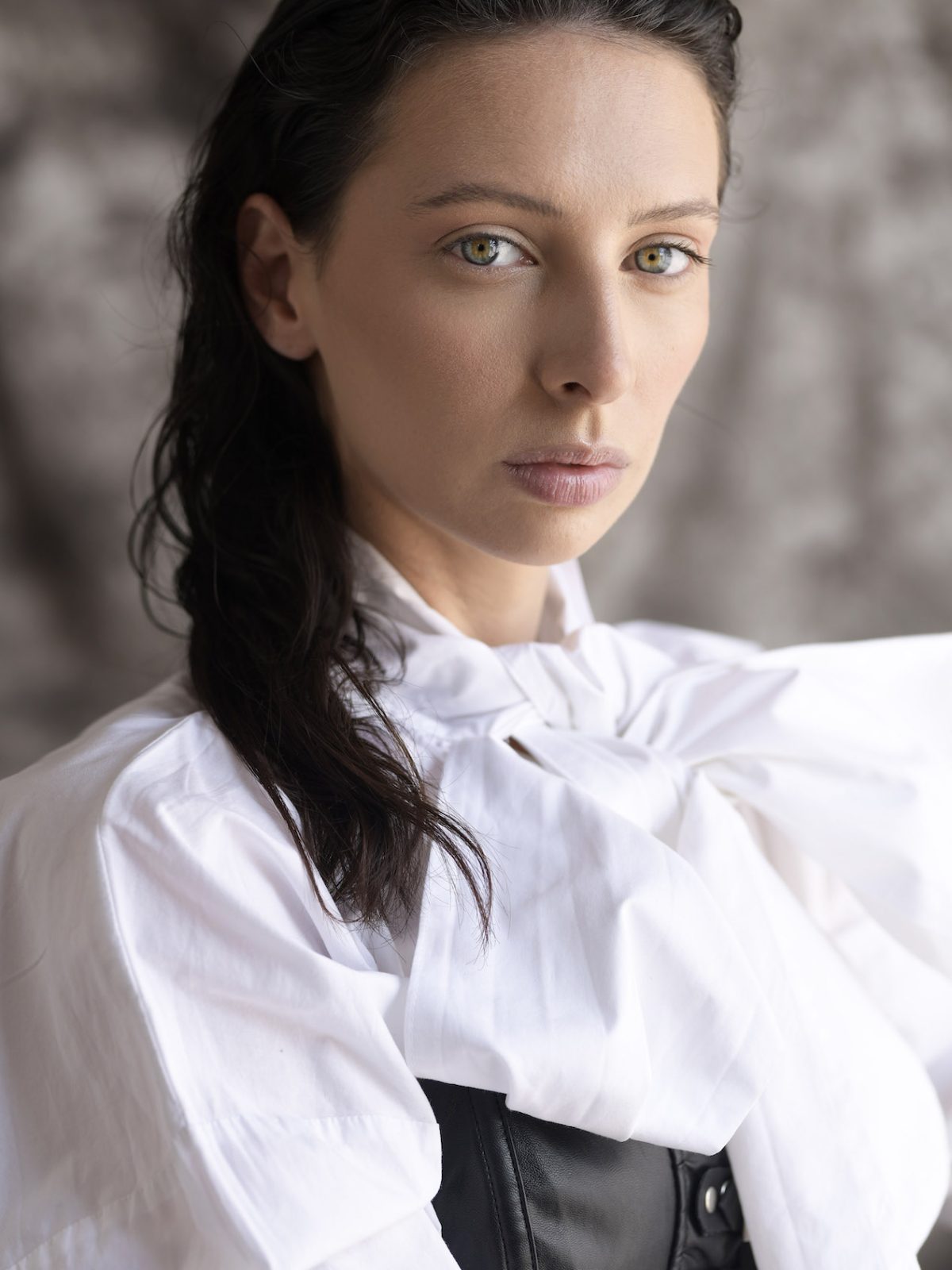 ALESSIA — ritratto