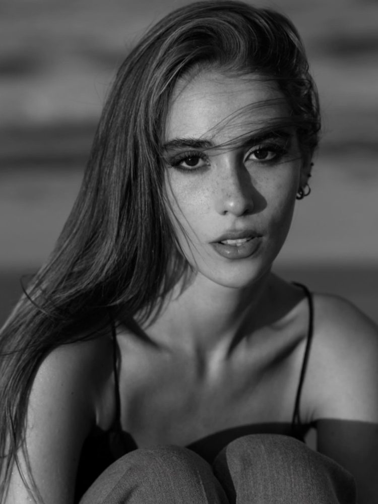 MARTINA B. — portfolio 1