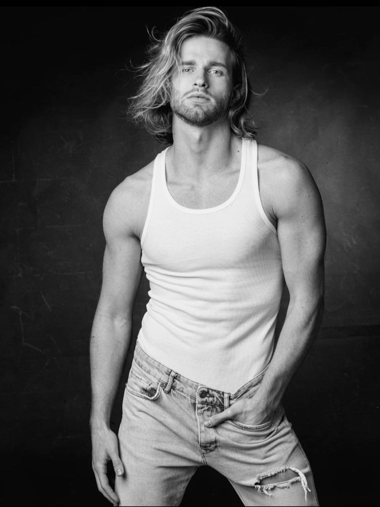 JOHN — portfolio 3