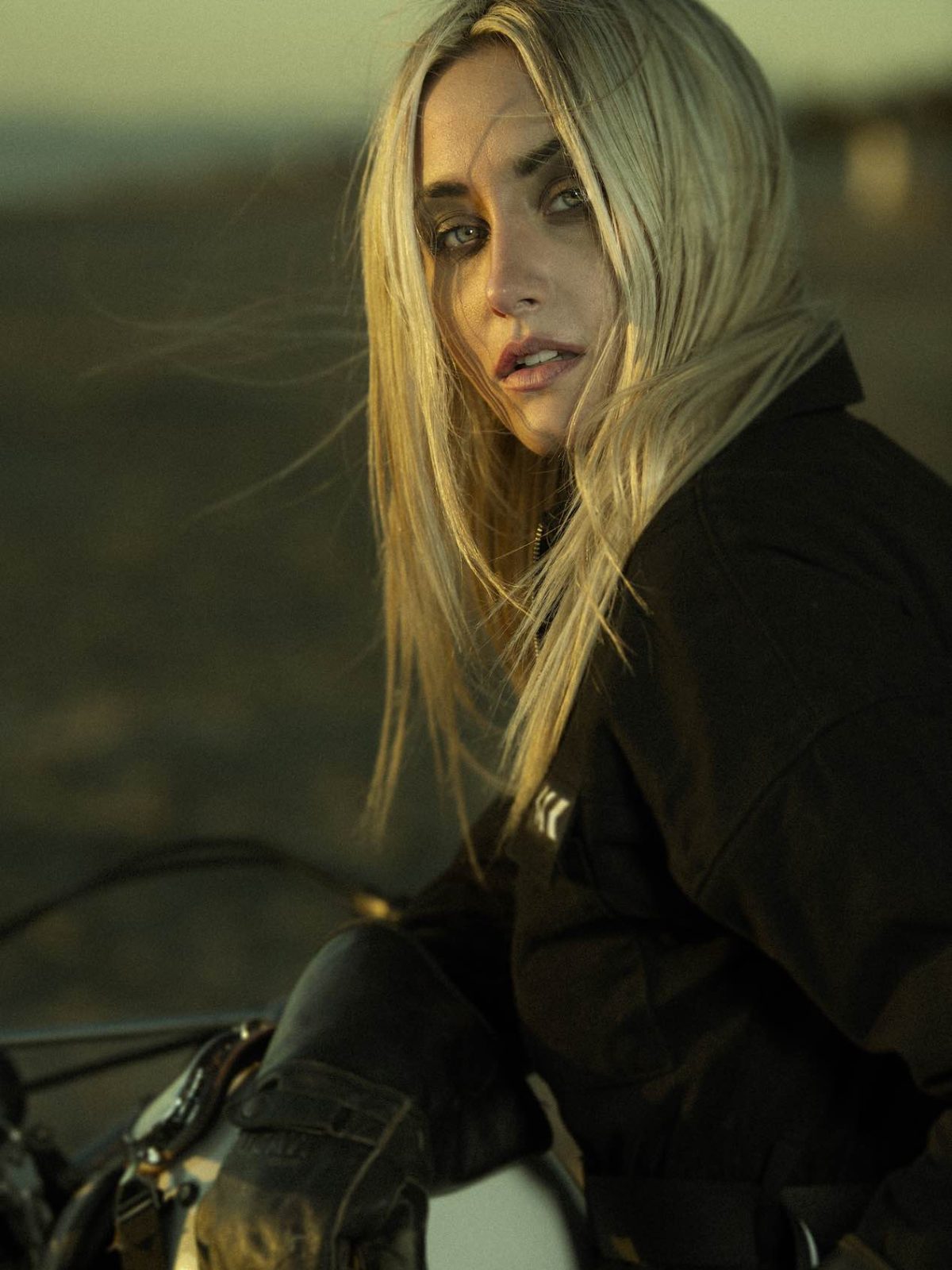 CARLOTTA — ritratto