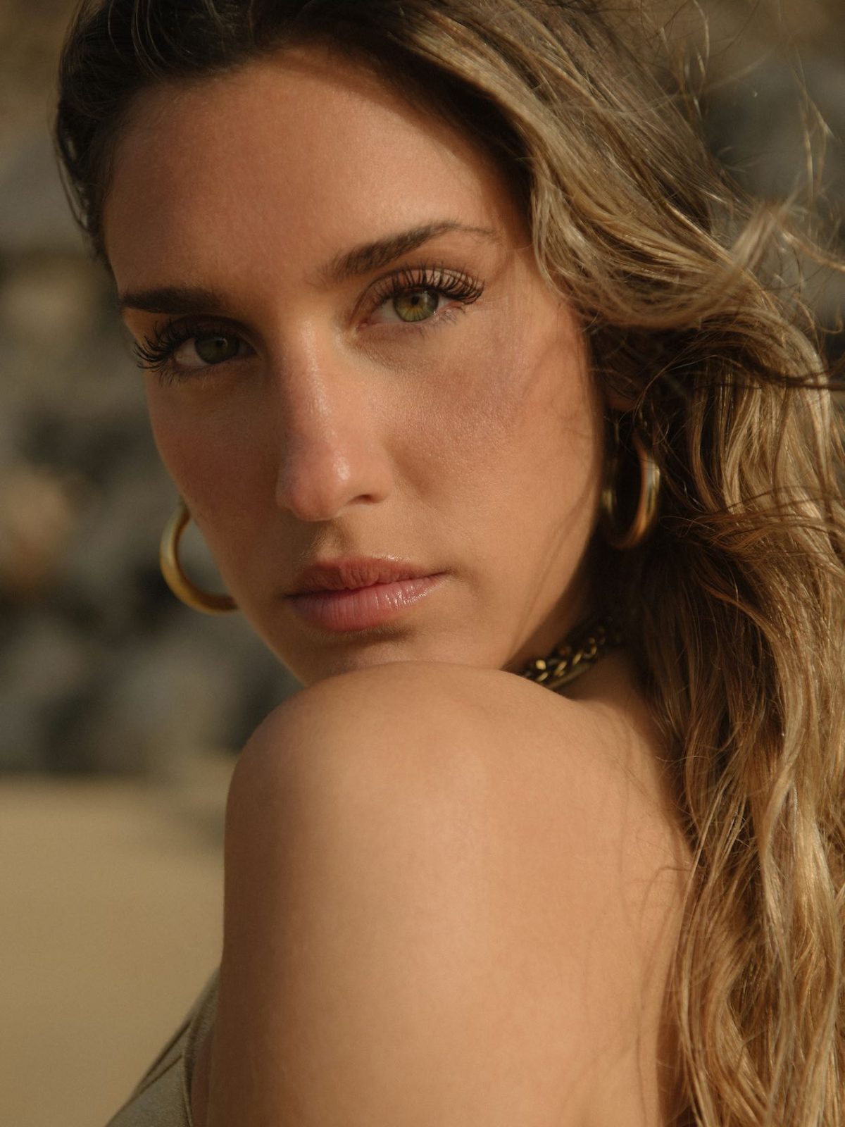 VIRGINIA B. — ritratto