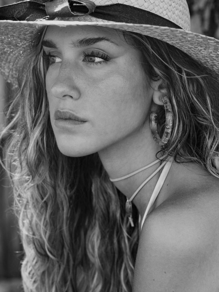 VIRGINIA B. — portfolio 24